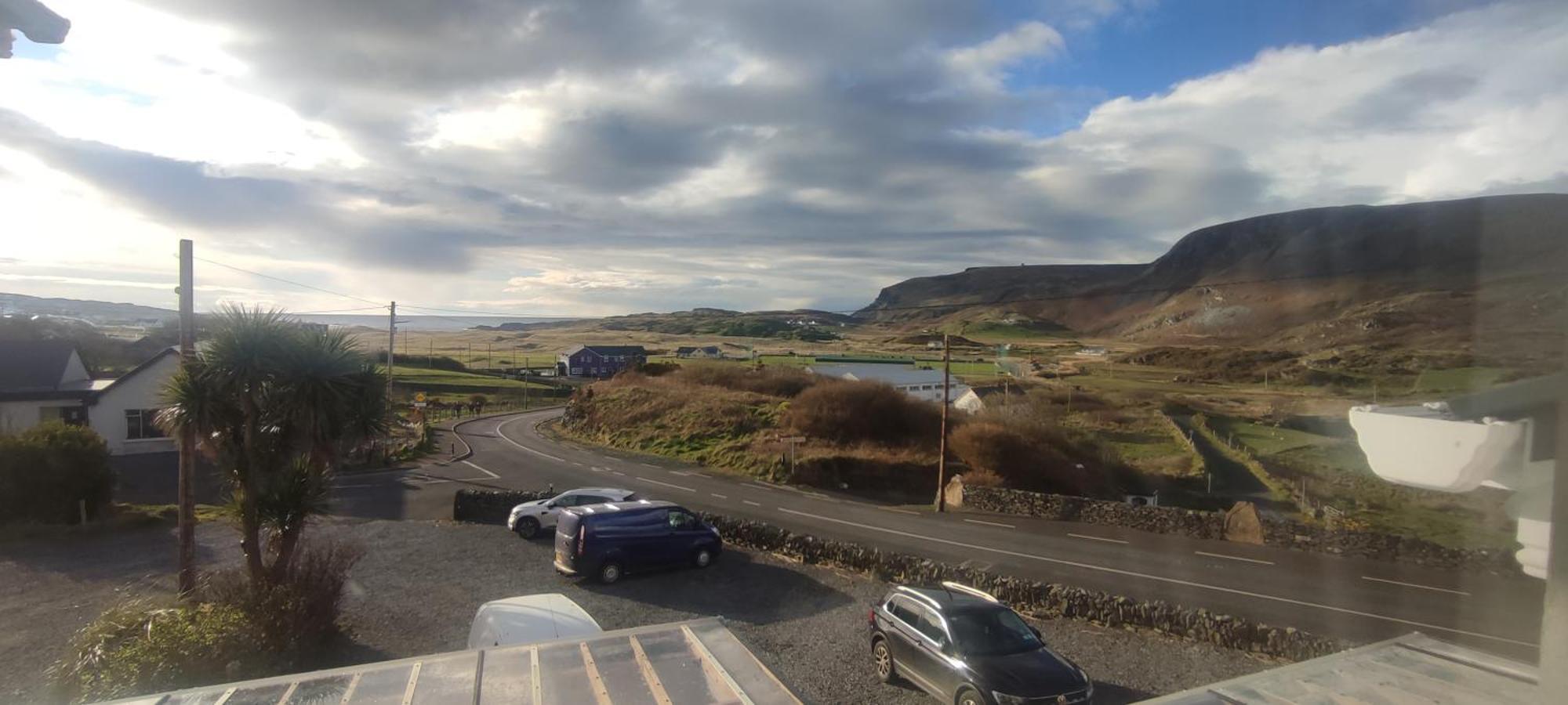 John Eoinin'S Bar And Accommodation Glencolumbkille Exterior photo